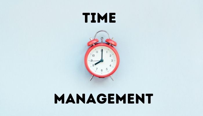 Time Management: Prioritizing tasks and optimizing productivity.