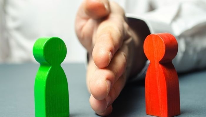 Conflict Resolution: Addressing and resolving conflicts within the team.